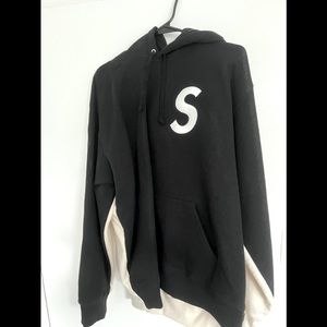 Supreme split color S Logo hoodie